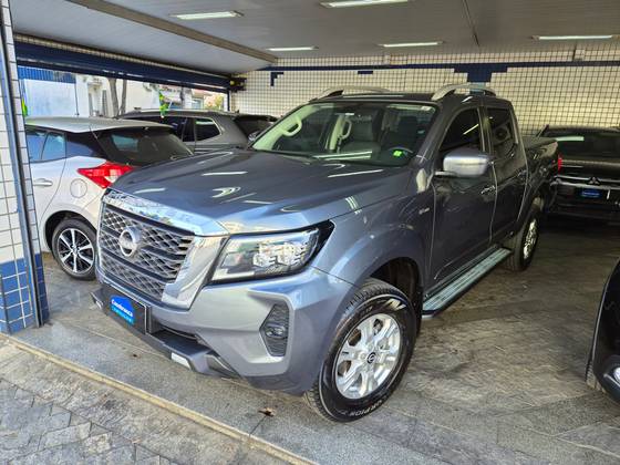 NISSAN FRONTIER 2.3 16V TURBO DIESEL XE CD 4X4 AUTOMÁTICO NISSAN FRONTIER 2.3 16V TURBO DIESEL XE CD 4X4 AUTOMÁTICO